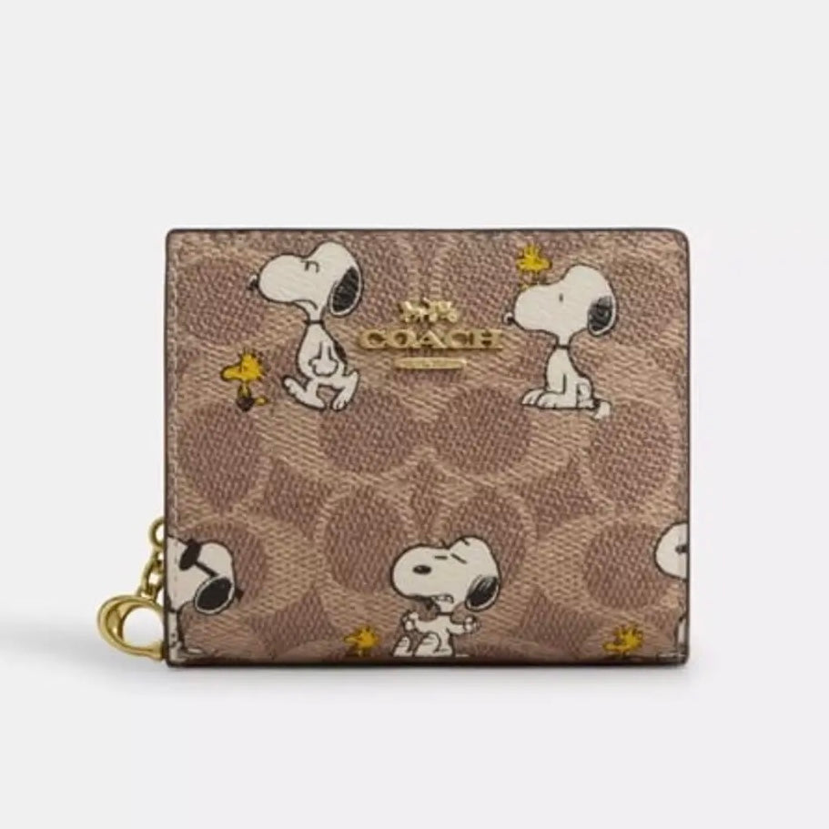 Snap Wallet Snoopy
