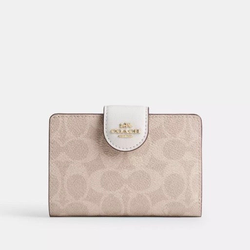 Medium Corner Zip Wallet