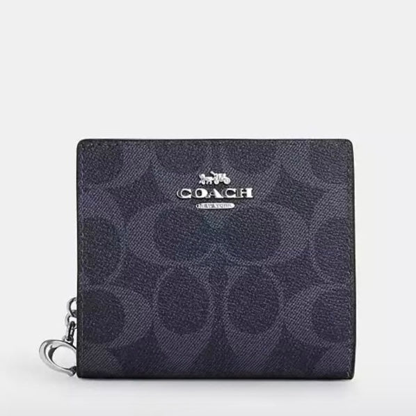 COACH Snap Wallet